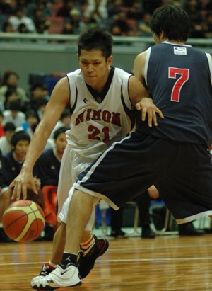 2010 1 basket.jpg